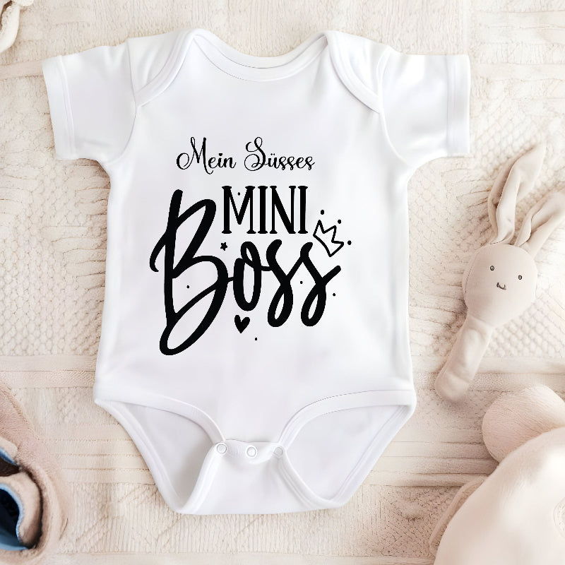 babyanzug mit Baby Name personalisiert-shirtbello.de